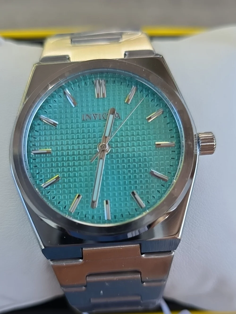 743. Pair Of Invicta Men's Gold and Silver/Aqua Watch Set
